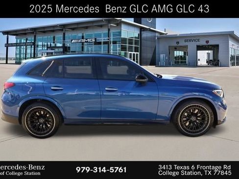Used 2025 Mercedes-Benz GLC 43 AMG 4MATIC image 2