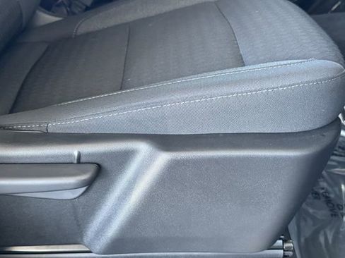 Used 2023 Chevrolet Silverado 1500 LT image 18