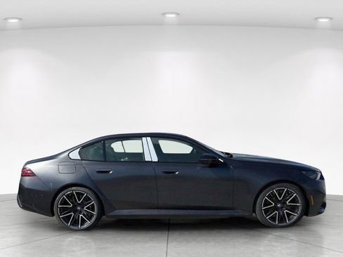 New 2026 BMW M5 AWD/4WD image 3