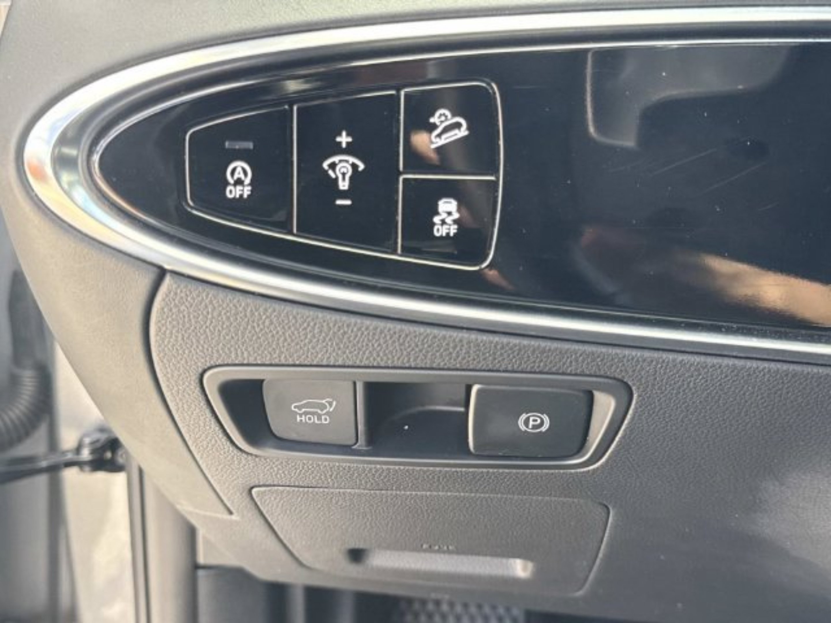 Used 2025 Genesis GV70 2.5T AWD/4WD image 28