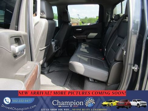 Used 2021 GMC Sierra 1500 Denali w/ Denali Ultimate Package AWD/4WD image 12