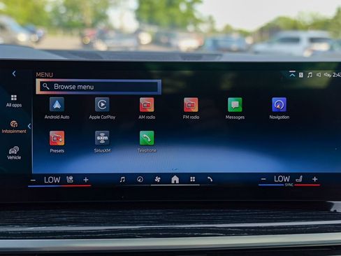 Used 2024 BMW X7 xDrive40i w/ M Sport Package AWD/4WD image 64