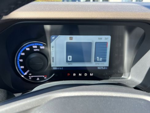 Used 2023 Ford Bronco Outer Banks image 18