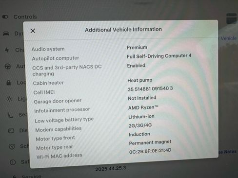 Used 2024 Tesla Model Y Long Range AWD/4WD image 16
