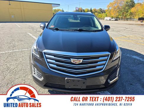 Used 2017 Cadillac XT5 Luxury w/ Driver Awareness Package image 8