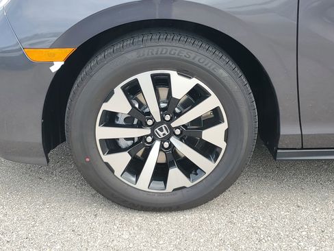 New 2026 Honda Odyssey EX-L image 9