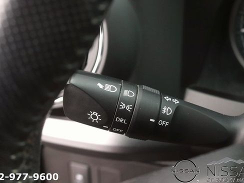 Used 2020 Toyota Tacoma TRD Sport image 24