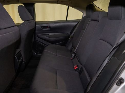 Used 2023 Toyota Corolla LE w/ LE Premium Package image 8