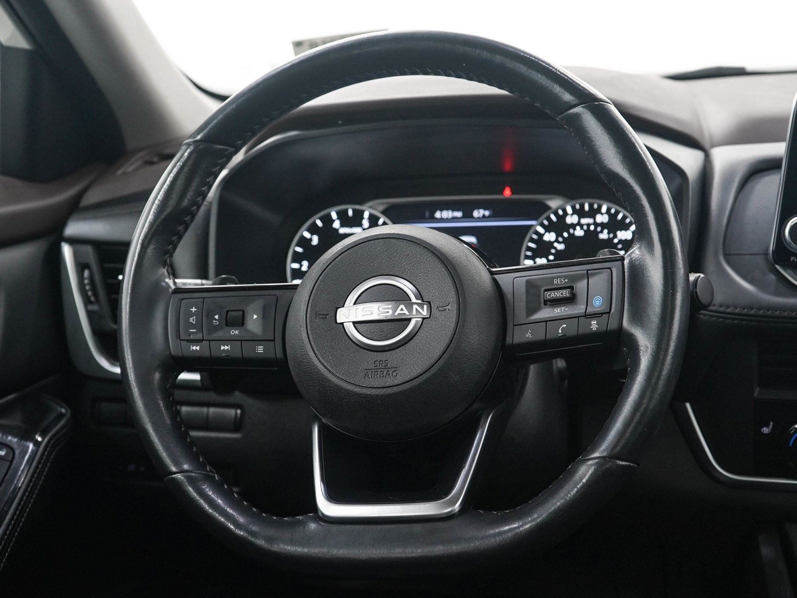 Used 2023 Nissan Rogue SV w/ SV Premium B Package AWD/4WD image 17
