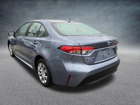 Used 2023 Toyota Corolla LE image 18