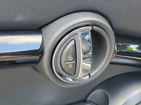 Used 2016 MINI Cooper S FWD image 14