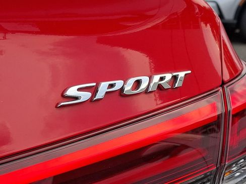 Used 2023 Honda Civic Sport image 30