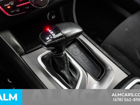 Used 2023 Dodge Charger SXT image 38