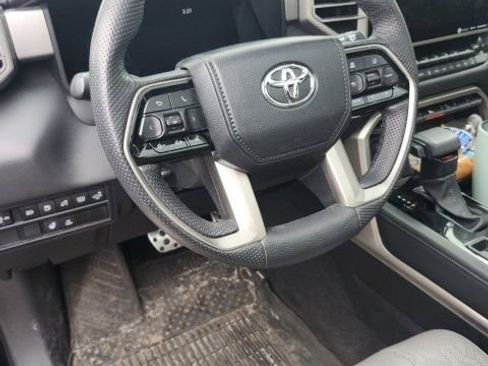 Used 2024 Toyota Sequoia Limited image 11