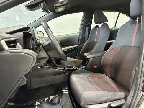 Used 2024 Toyota Corolla SE FWD image 12