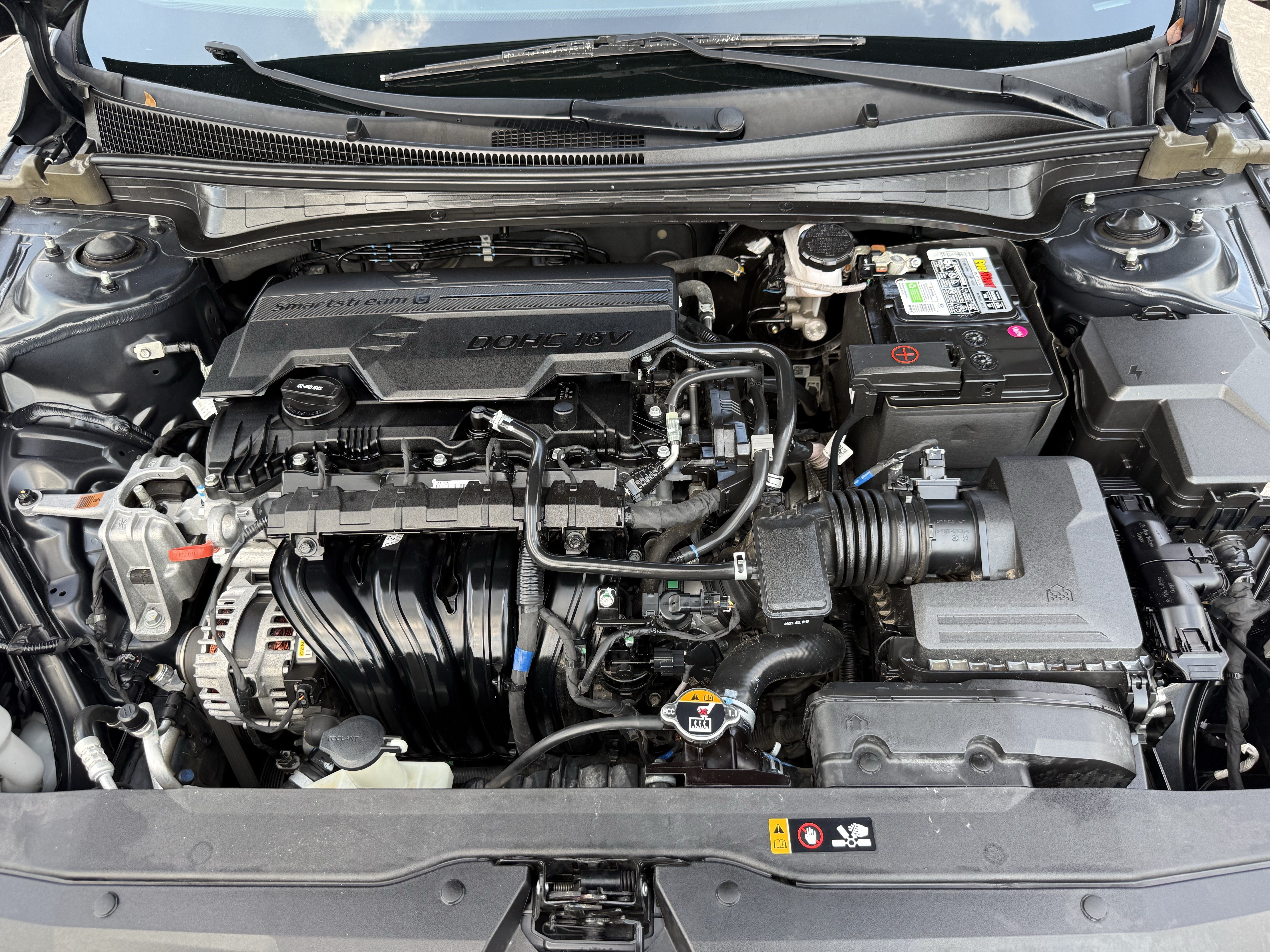 Used 2022 Hyundai Elantra SEL w/ Convenience Package FWD image 32
