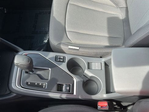 Used 2025 Subaru Crosstrek 2.0i Premium image 19