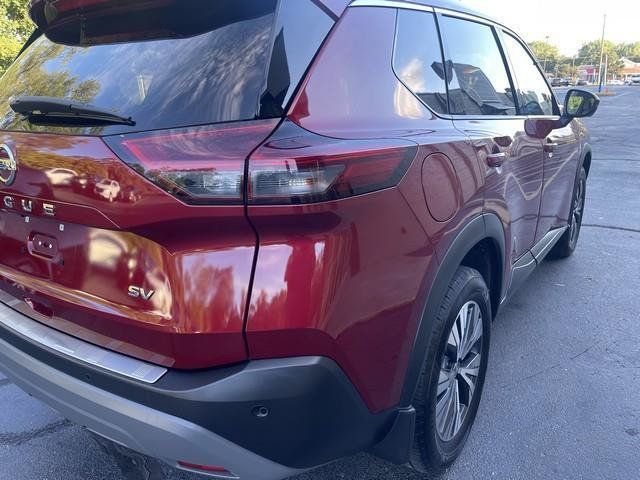 Used 2021 Nissan Rogue SV FWD image 9