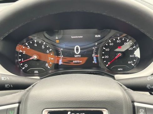 Used 2024 Jeep Compass Limited image 19