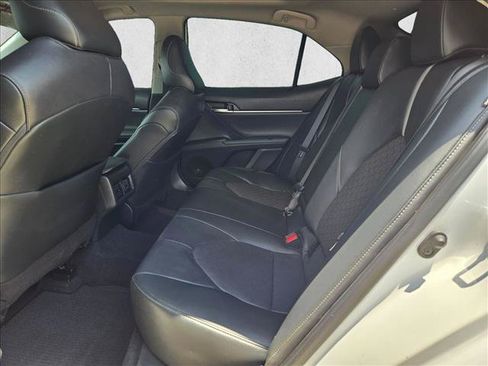 Used 2021 Toyota Camry XSE FWD image 19