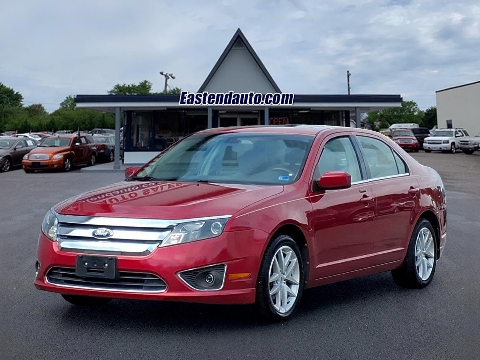 Used 2012 Ford Fusion SEL FWD image 1