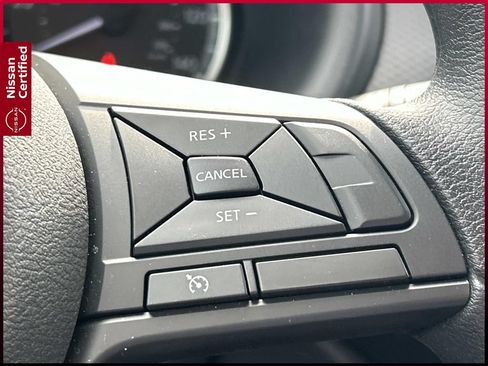 Certified 2025 Nissan Kicks Play S FWD image 28
