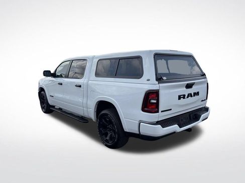 Used 2025 RAM 1500 Big Horn AWD/4WD image 7