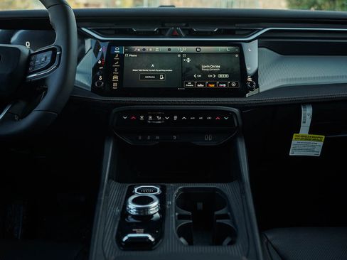 New 2026 Jeep Cherokee Limited AWD/4WD image 17