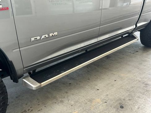 Used 2023 RAM 2500 Laramie AWD/4WD image 18