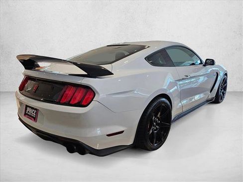 Used 2016 Ford Mustang Shelby GT350R w/ GT350R Equipment Group 920A image 5