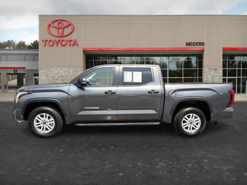 Certified 2024 Toyota Tundra SR5 w/ SR5 Convenience Package AWD/4WD image 7