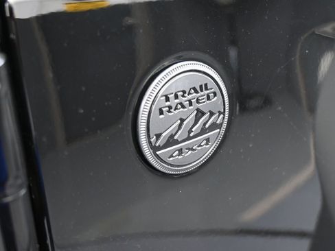 New 2026 Jeep Gladiator Sport image 40