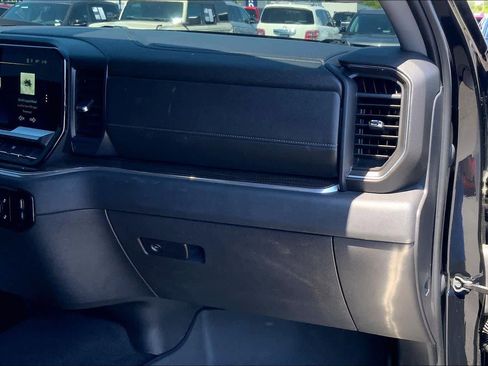 Used 2023 Chevrolet Silverado 1500 LT w/ Protection Package AWD/4WD image 18