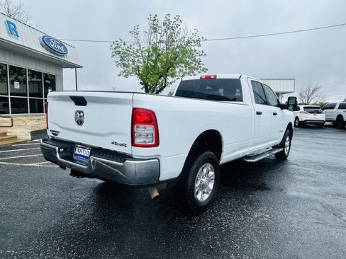 Used 2024 RAM 2500 Big Horn AWD/4WD image 9
