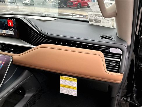 New 2026 INFINITI QX80 Luxe w/ Cargo Package AWD/4WD image 16