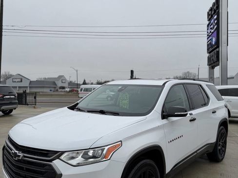 Used 2019 Chevrolet Traverse Premier w/ Redline Edition image 3