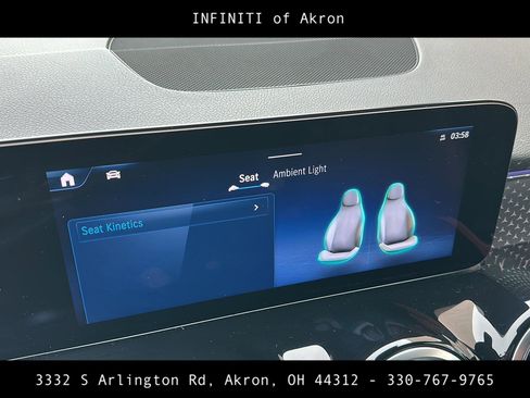 Used 2024 Mercedes-Benz GLB 250 4MATIC image 55