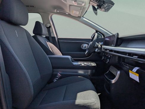 New 2026 Hyundai Ioniq 9 SE image 21