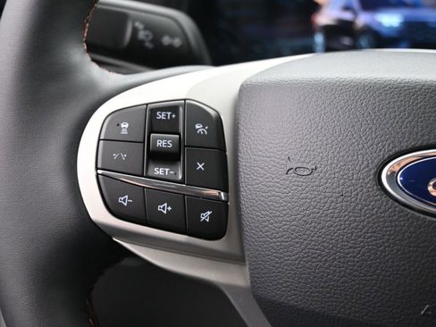 New 2026 Ford Explorer Active image 24