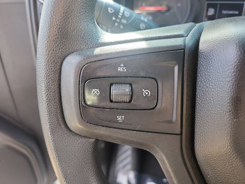 Used 2019 Chevrolet Silverado 1500 Custom Trail Boss w/ Custom Convenience Package AWD/4WD image 18