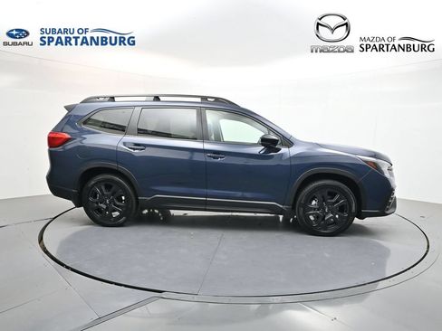 Used 2024 Subaru Ascent Onyx Edition AWD/4WD image 9