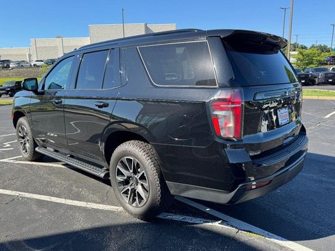 Used 2021 Chevrolet Tahoe Z71 w/ Luxury Package AWD/4WD image 5
