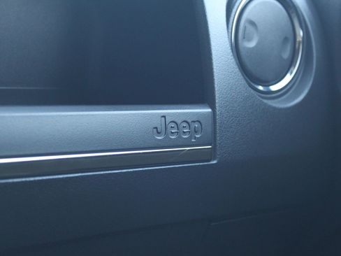 Used 2011 Jeep Patriot Sport w/ PWR Value Group AWD/4WD image 32