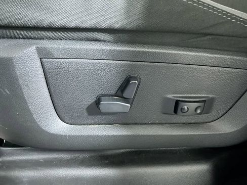 Used 2024 RAM 2500 Big Horn image 20