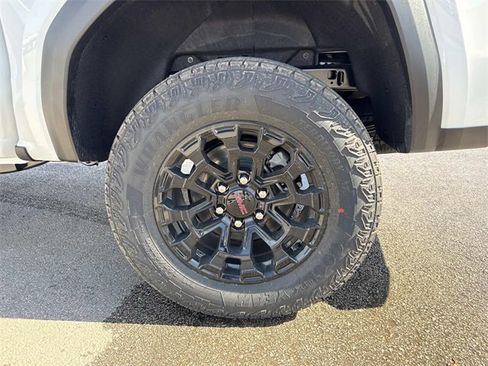 New 2026 GMC Canyon Elevation image 26