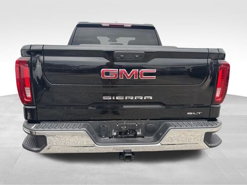 Certified 2025 GMC Sierra 1500 SLT image 16