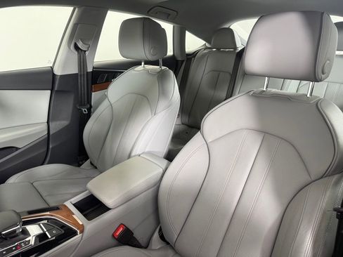 Used 2022 Audi A5 2.0T Premium Plus w/ Premium Plus image 5