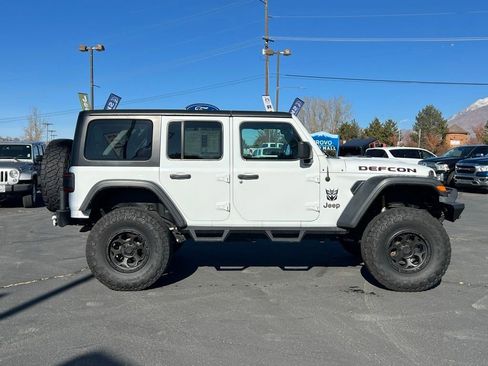 Used 2021 Jeep Wrangler Unlimited Rubicon w/ LED Lighting Group image 8