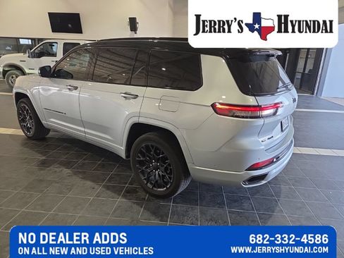 Used 2023 Jeep Grand Cherokee L Summit AWD/4WD image 6