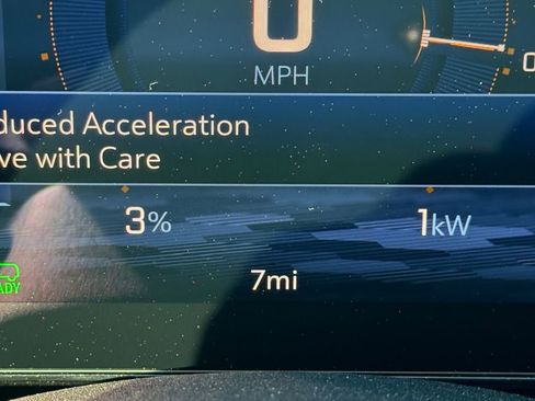 New 2026 Chevrolet Equinox EV LT image 18